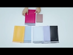 Mailer de burbujas de plástico de reciclaje resistente a los rayos UV con cierre de sello de exfoliación para un envío seguro